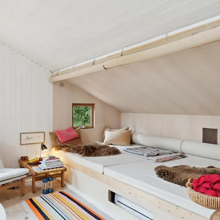 In Nykbing Sj With Wifi And 1 Bedrooms Ferienhaus